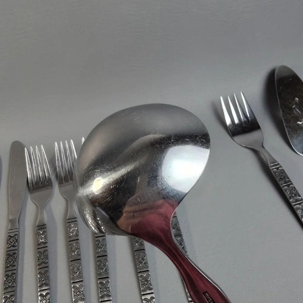 Vintage EKCO Eterna MONTALO Stainless Steel Flatware 29 + 6 Serving Pieces Korea